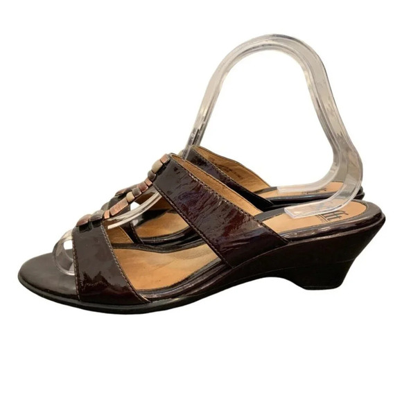 Sofft Heels Sandals Womens 8 Brown Beaded Leather Vacation Beach Wedding Comfort - Picture 3 of 8